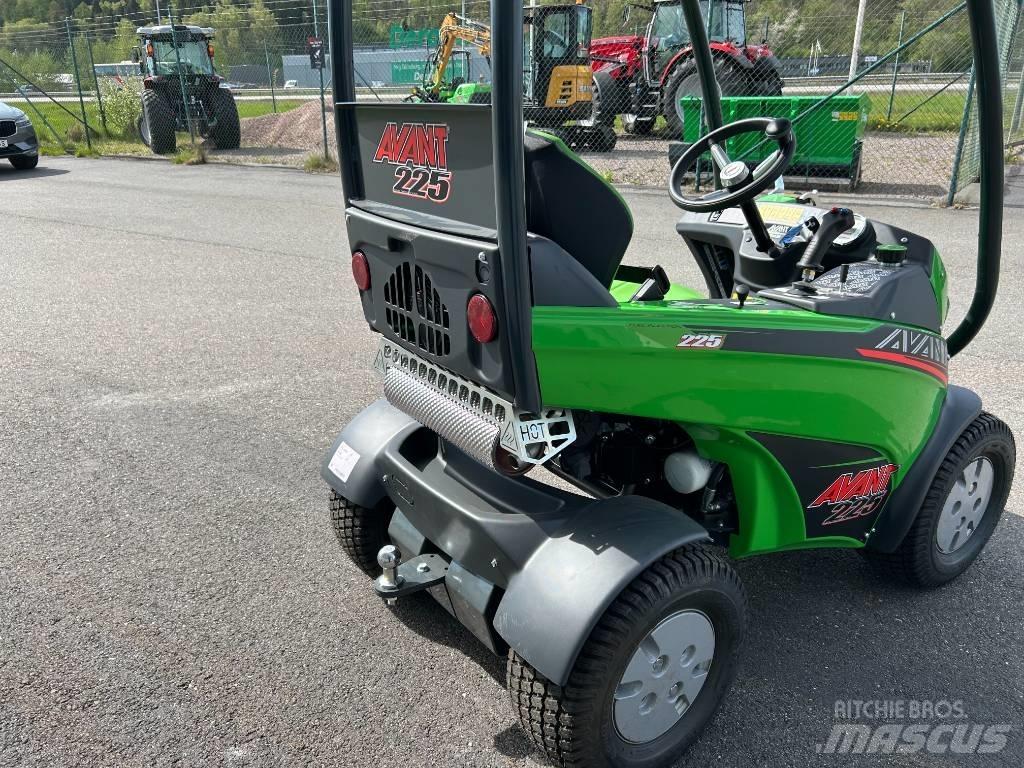 Avant 225 Mini incarcator