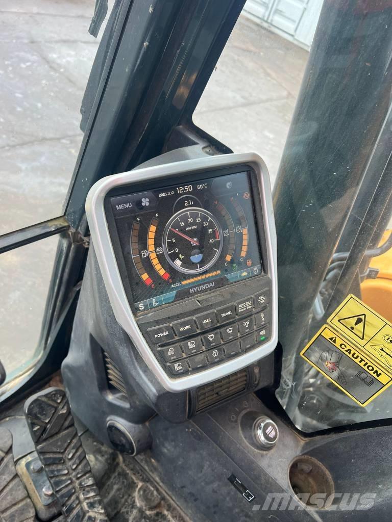Hyundai HX 140 L Excavatoare pe șenile

