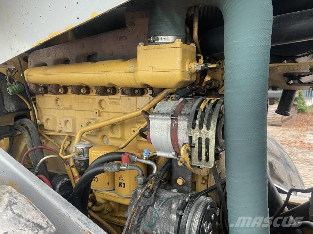 CAT CS 663 E Compactoare monocilindrice