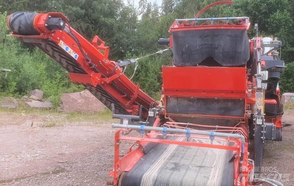 Sandvik QH 332 Concasoare mobile