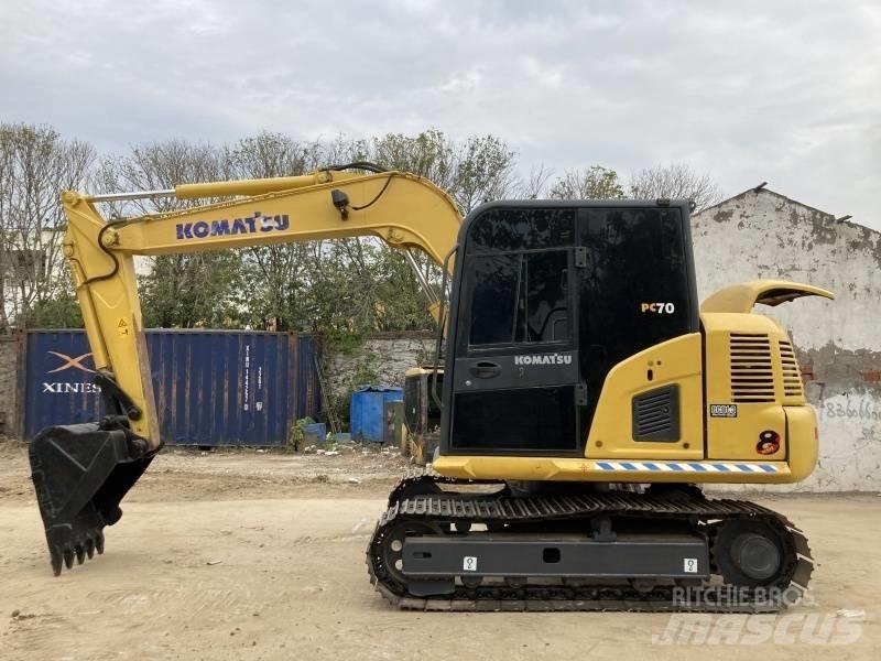 Komatsu PC 70-8 Excavatoare pe șenile
