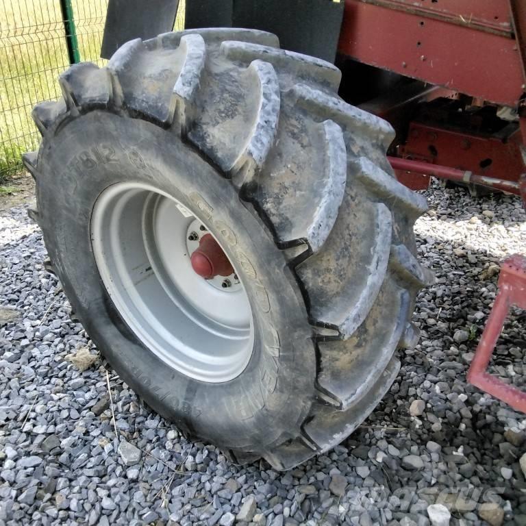 Case IH 2366E Combine de secerat