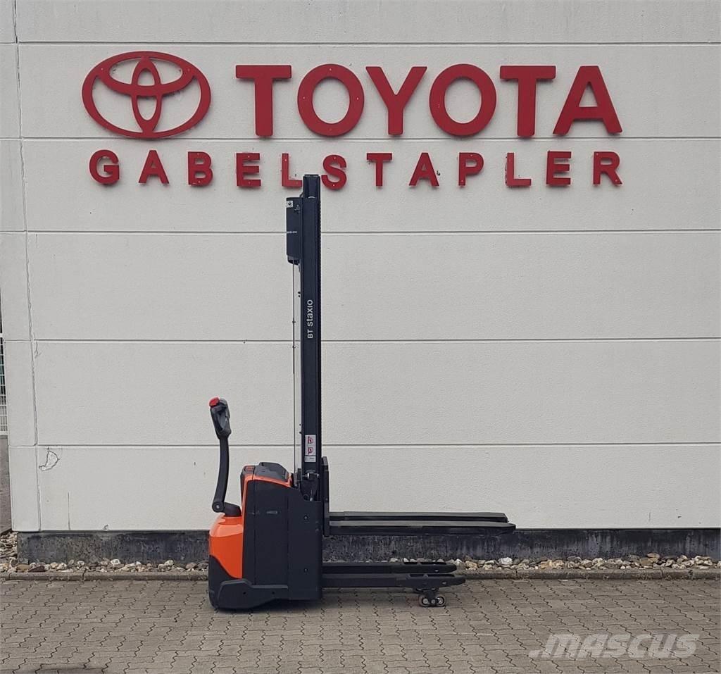 Toyota SWE120L Transpaleti autopropulsanti