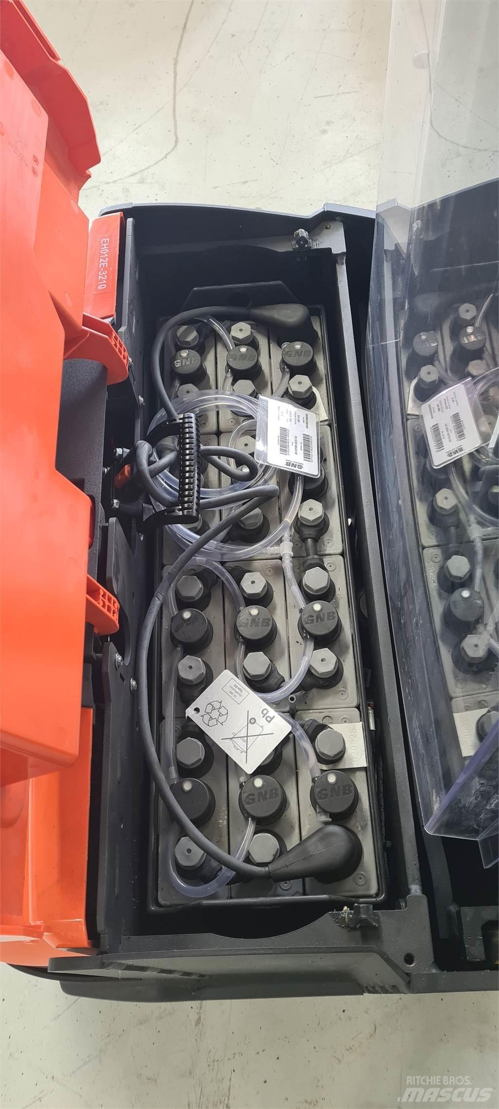 Toyota SWE120L Transpaleta manuala