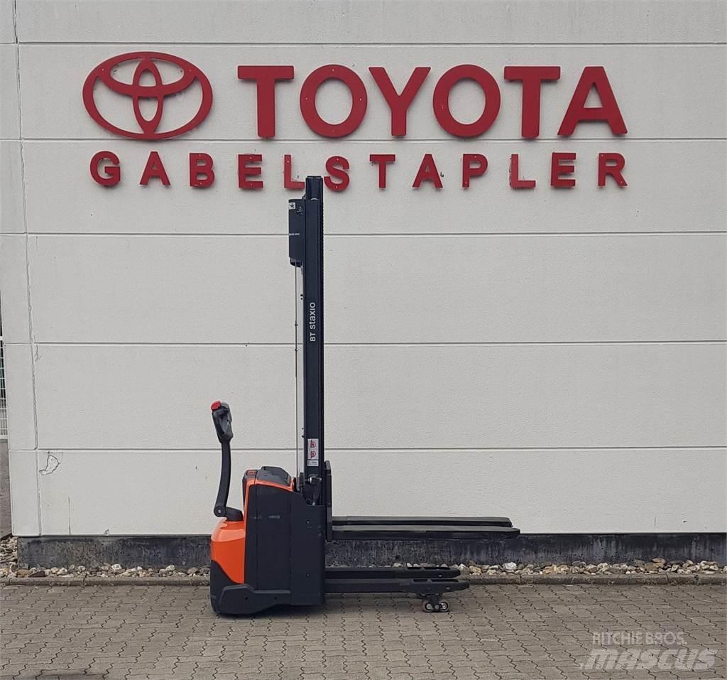 Toyota SWE120L Transpaleta manuala