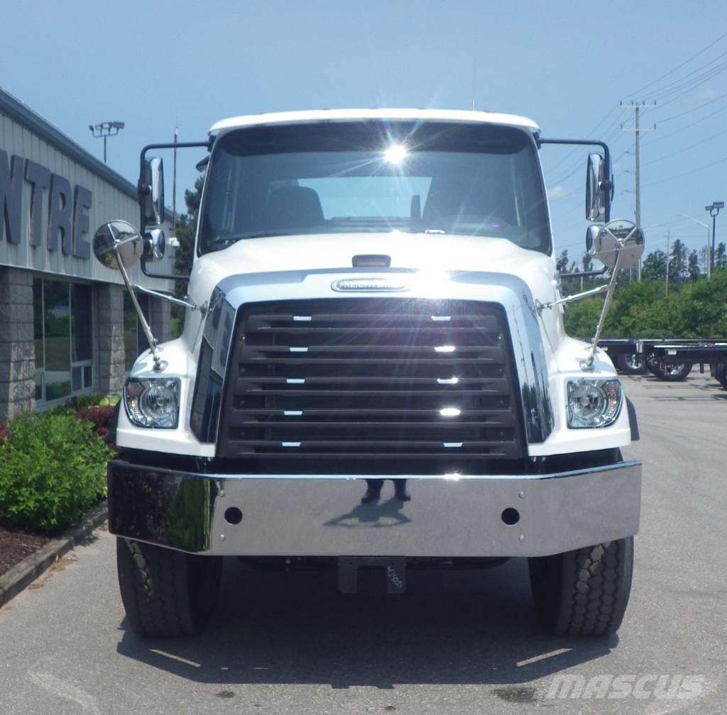 Freightliner 114 SD Camion cabina sasiu