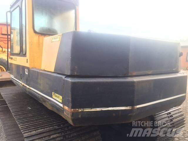 Komatsu PC120-3 Excavatoare pe șenile
