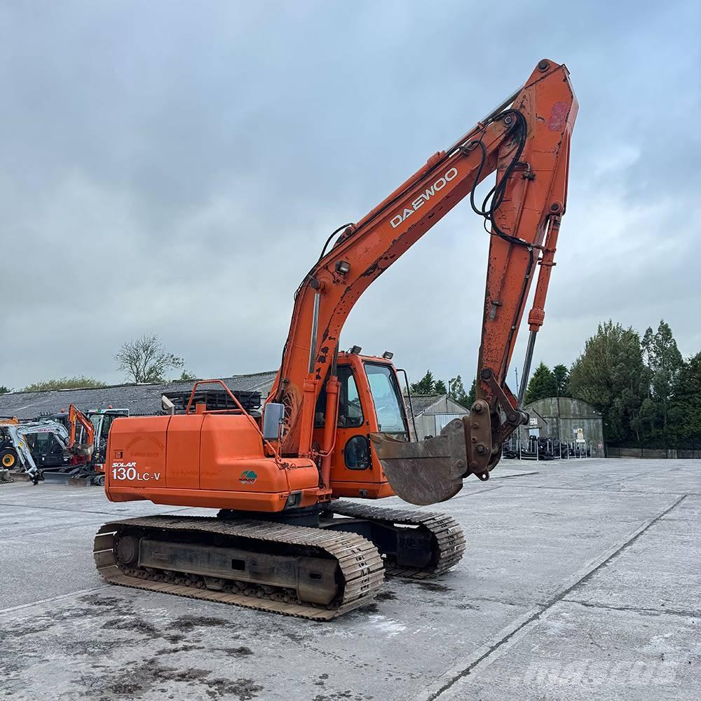 Daewoo 130LC Excavatoare pe șenile
