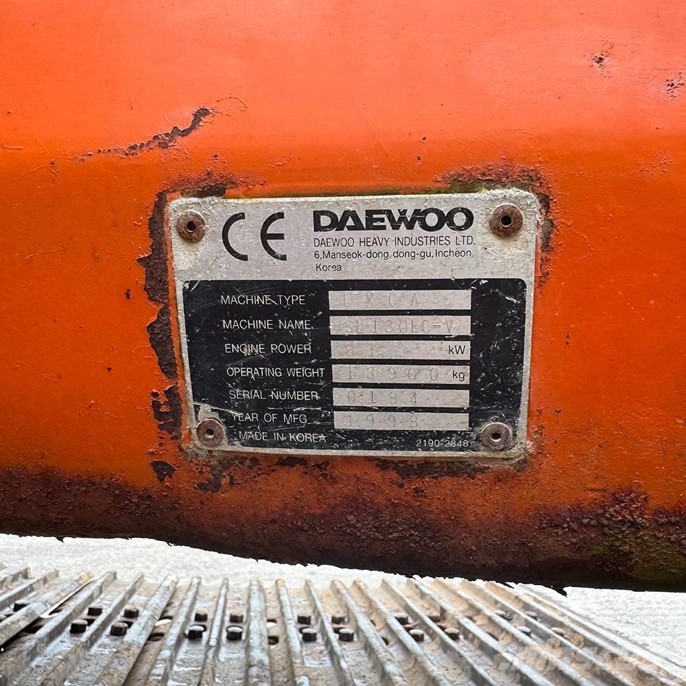 Daewoo 130LC Excavatoare pe șenile
