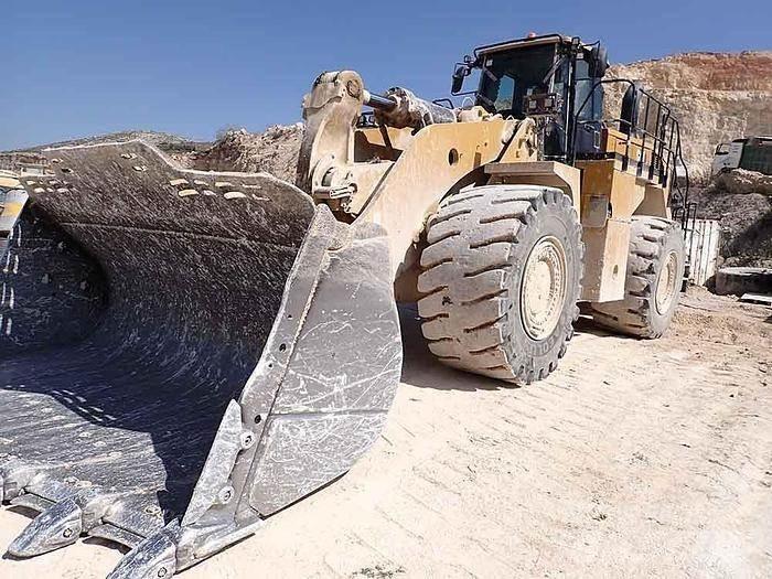 CAT 988K Incarcator pe pneuri