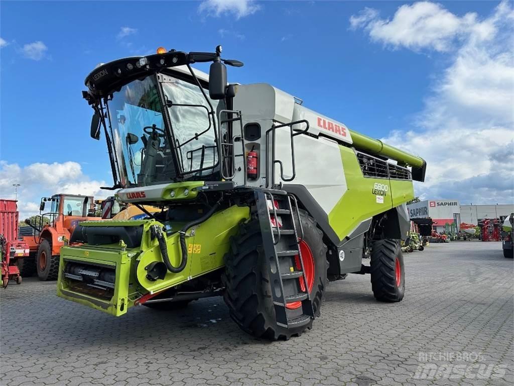 CLAAS Lexion 6800 Combine de secerat