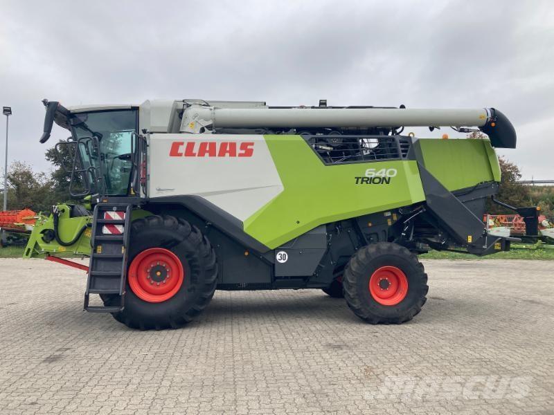 CLAAS TRION 640 Combine de secerat