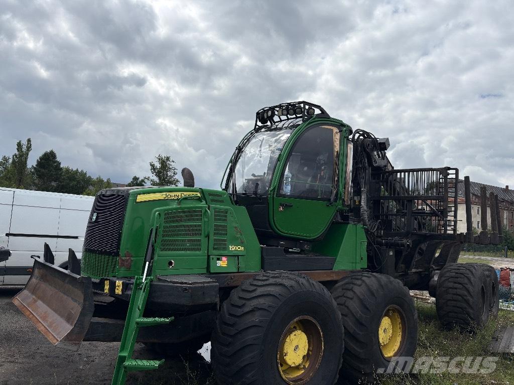 John Deere 1910E Transportoare