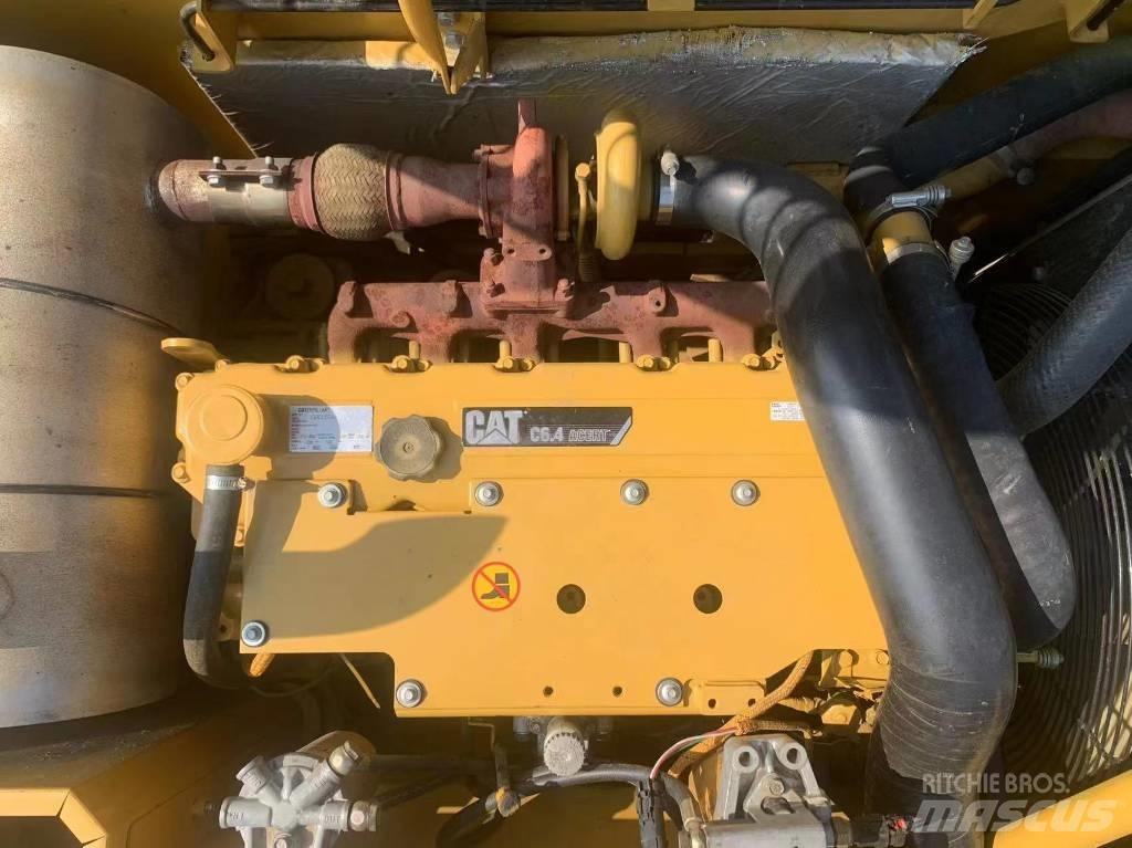CAT 320 D Excavatoare pe șenile

