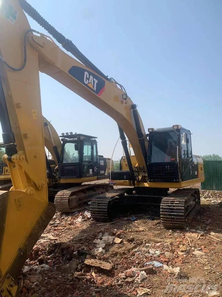 CAT 320 D Excavatoare pe șenile
