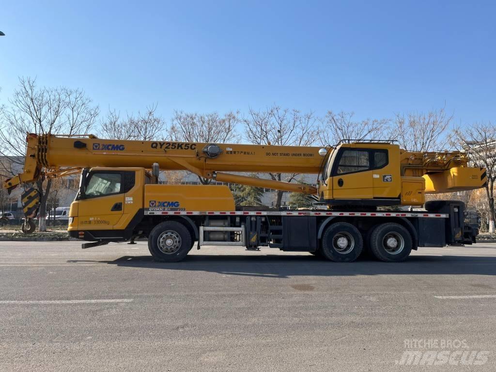 XCMG QY25K5C Macara pentru orice teren