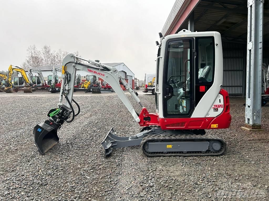 Takeuchi TB320 Mini excavatoare < 7t