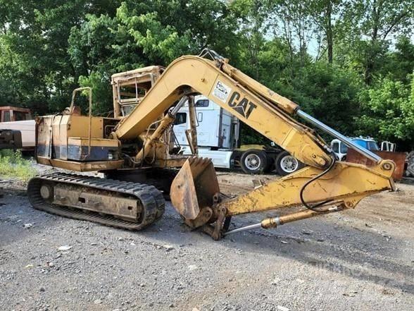 CAT E 70 B Excavatoare pe șenile
