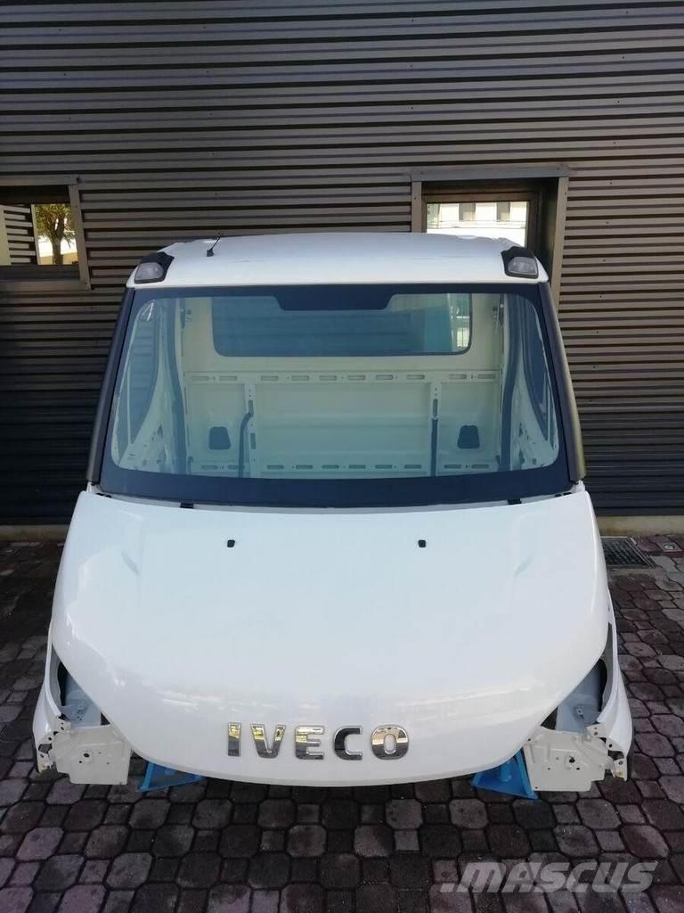 Iveco DAILY Euro 6 Cabine si interior
