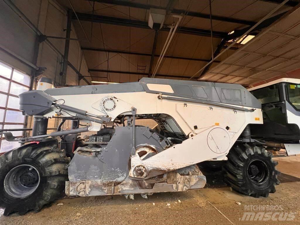 Wirtgen WR240i Altele