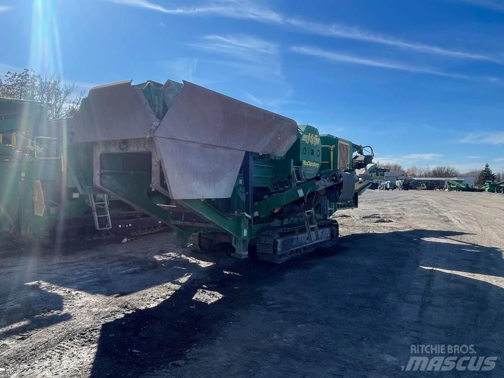 McCloskey J45 Utilaje speciale pentru agregate