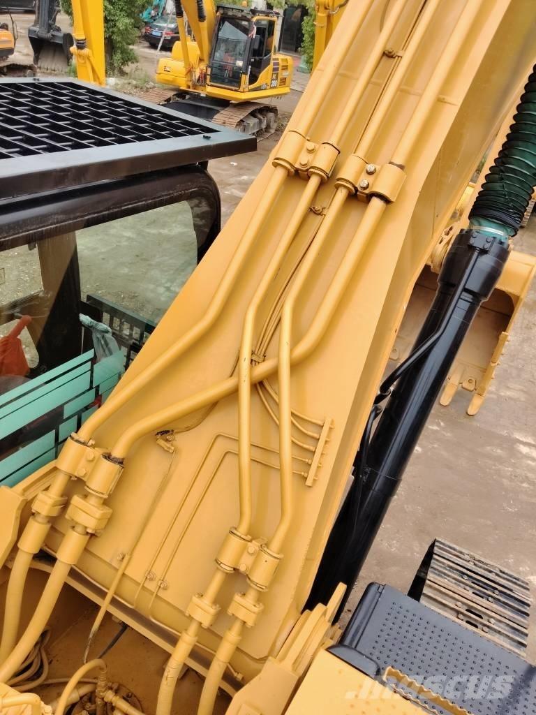 CAT 330 D Excavatoare pe șenile
