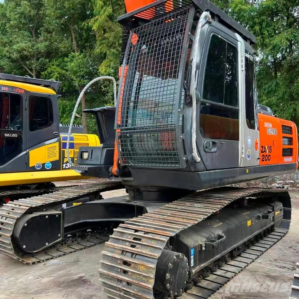 Hitachi ZX 250-3 G Excavatoare 7t - 12t