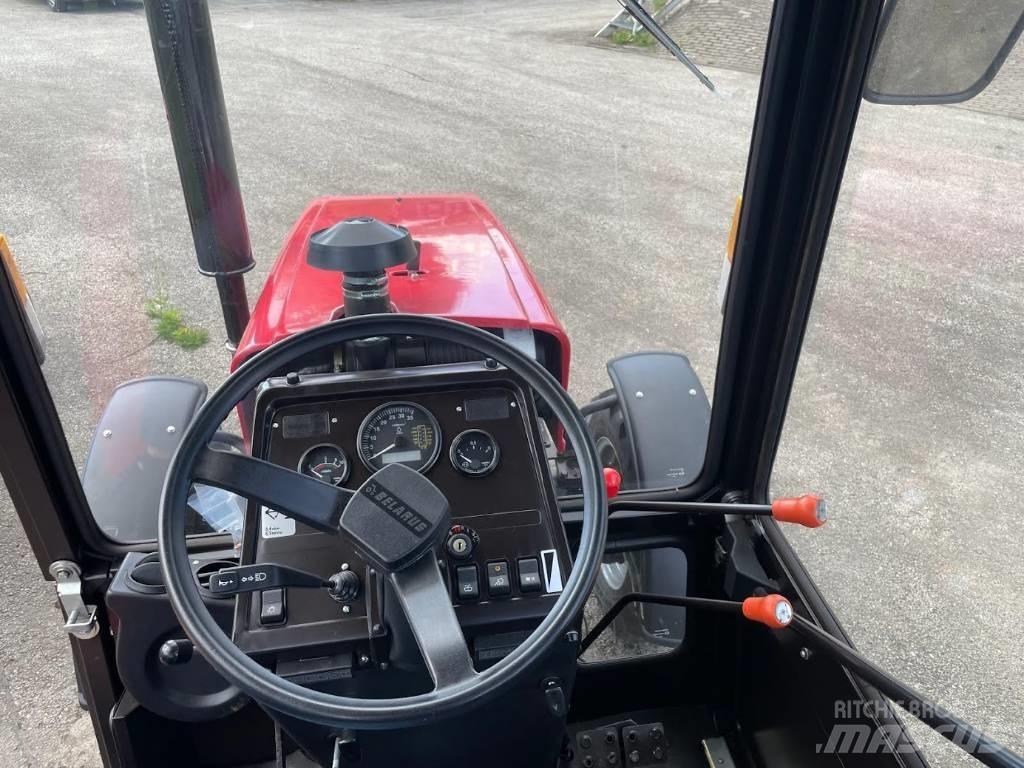 Belarus 320.4 Tractoare