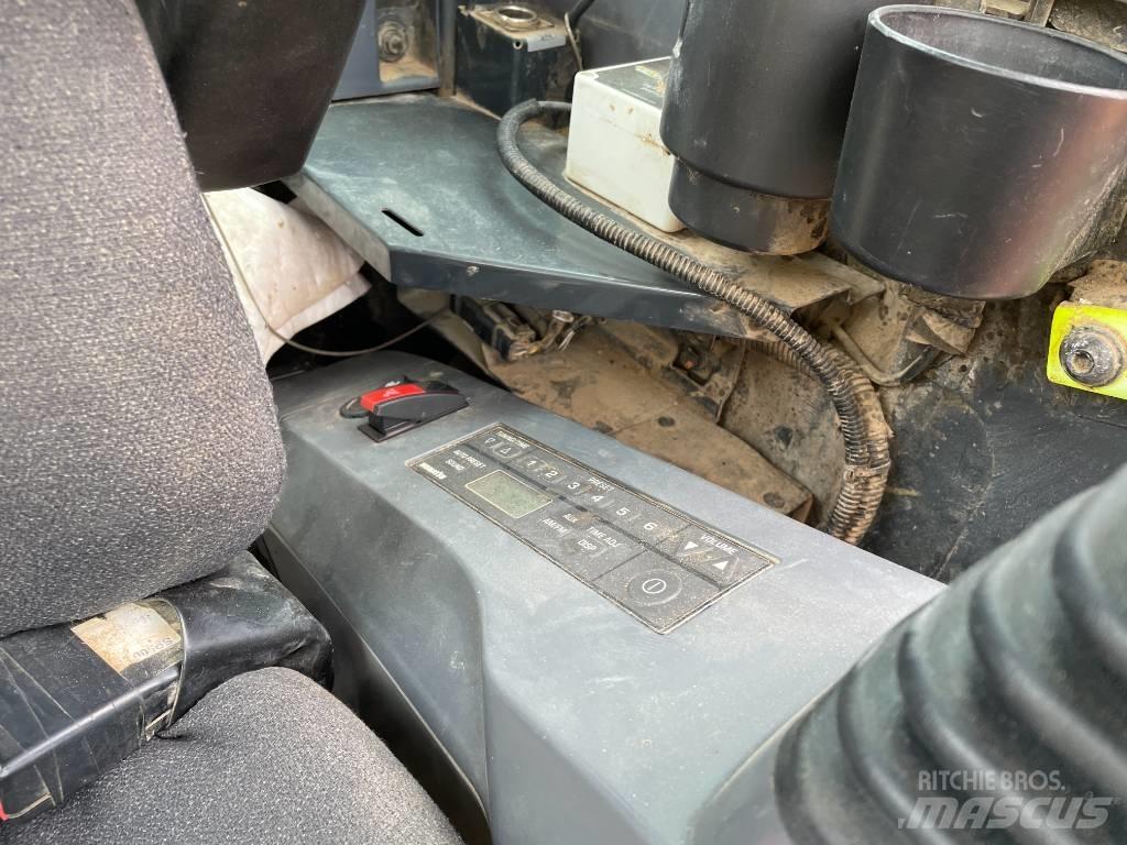 Komatsu PC 138 Excavatoare pe șenile
