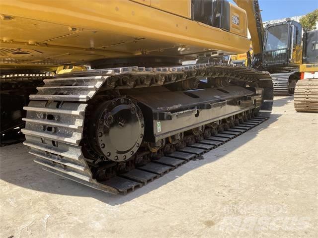 CAT 323 GC Excavatoare pe șenile
