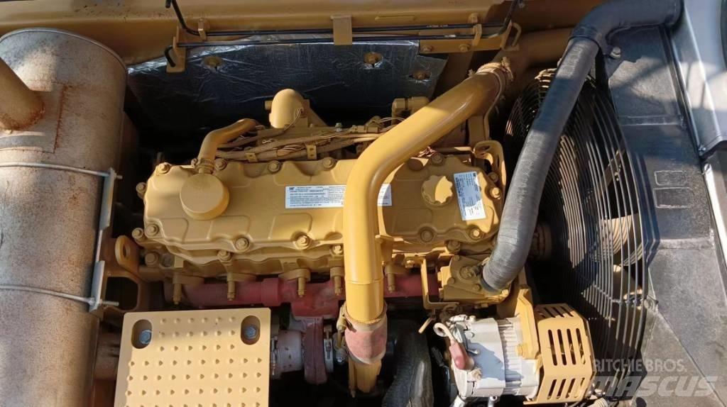 CAT 330D2L Excavatoare pe șenile
