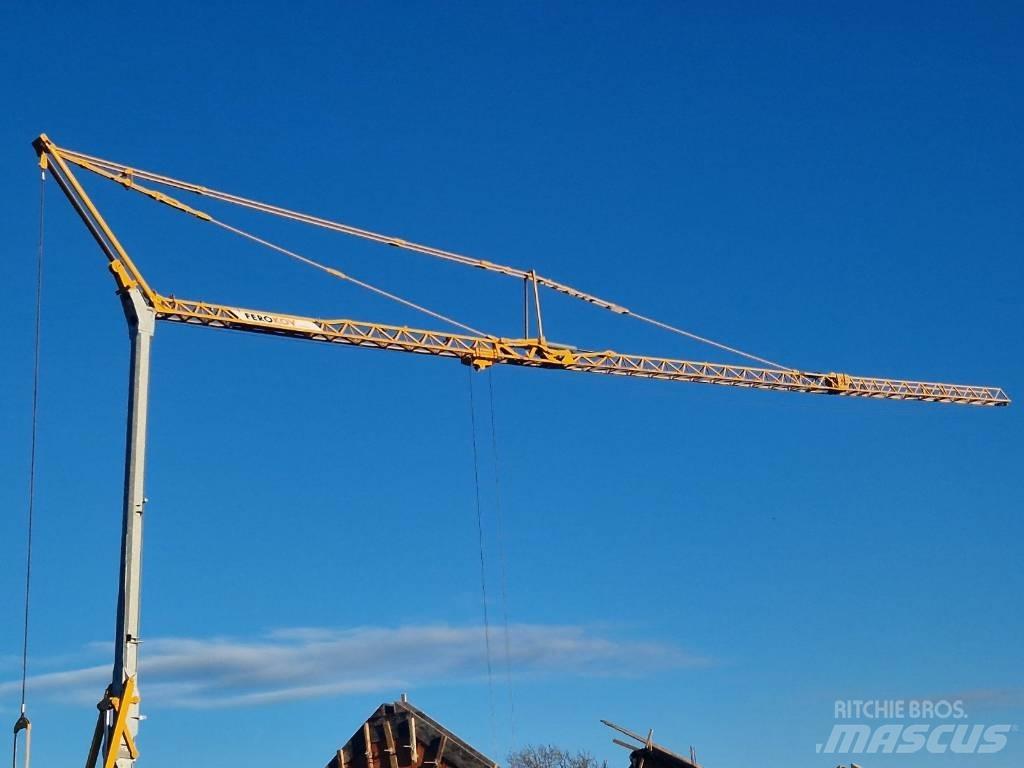 Potain IGO 50 Self erecting cranes
