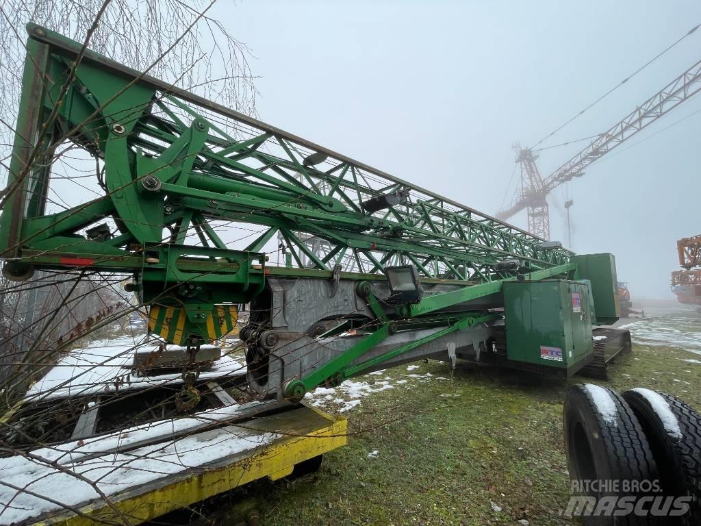 Potain IGO 50 Self erecting cranes