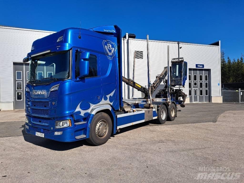 Scania R580B6X4NB Camion pentru lemne