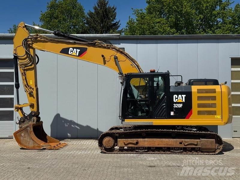 CAT 320 FL Excavatoare pe șenile
