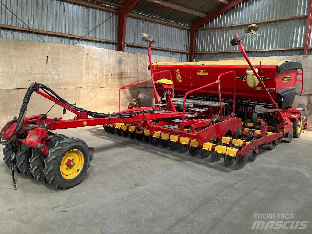 Väderstad Rapid400C Perforatoare