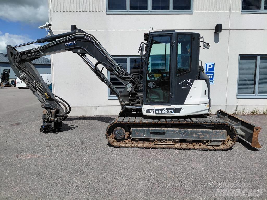 ECM 85ZT Excavatoare 7t - 12t