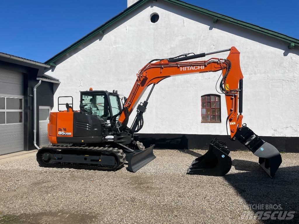 Hitachi ZX 85 Excavatoare pe șenile
