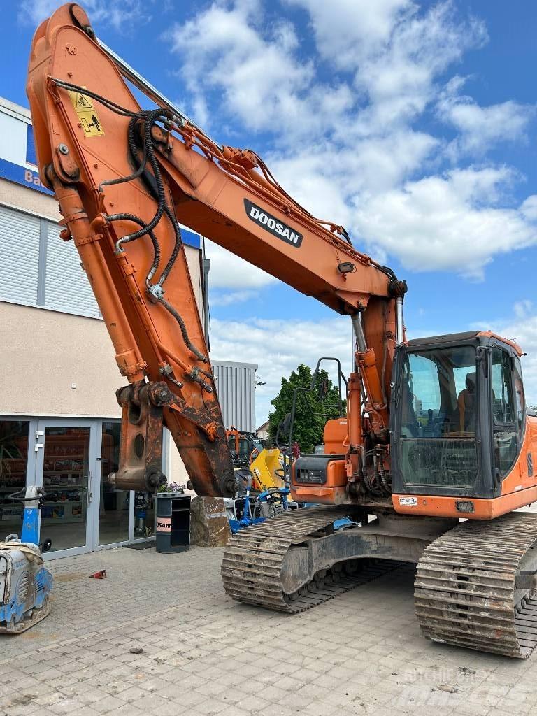 Doosan DX 180 LC-3 Excavatoare pe șenile
