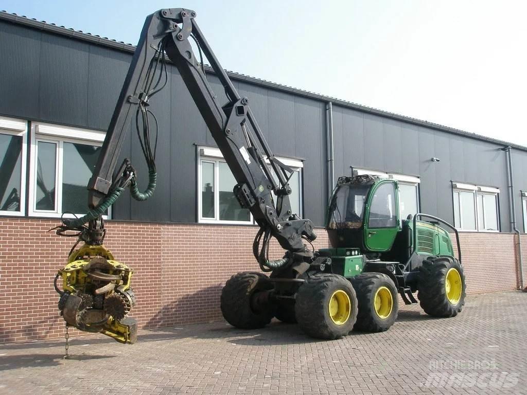 John Deere 1270E Combine forestiere