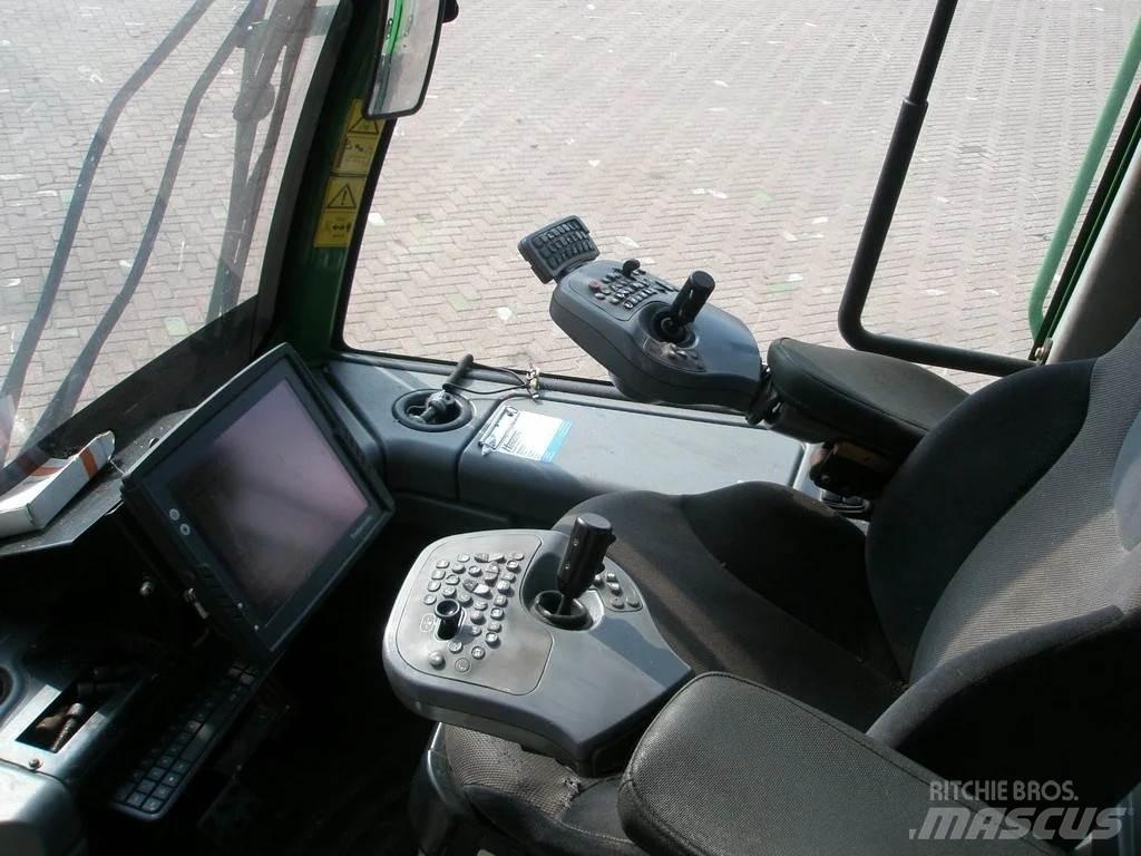 John Deere 1270E Combine forestiere