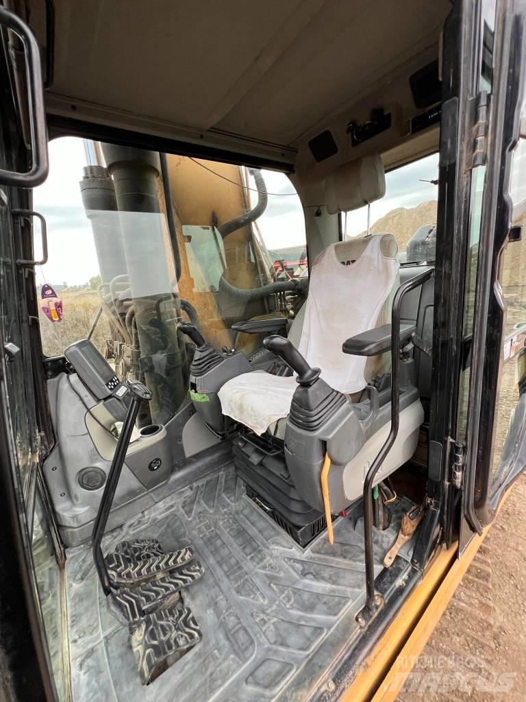 CAT 336 D Excavatoare pe șenile
