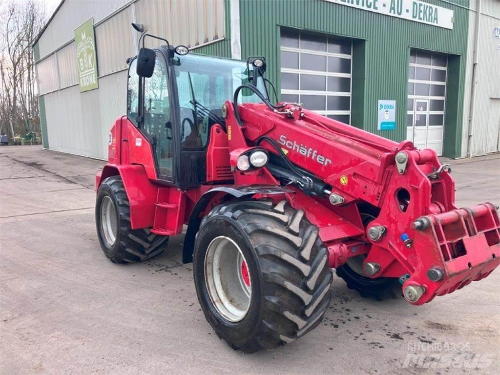 Schäffer 9330 T Manipulatoare agricole