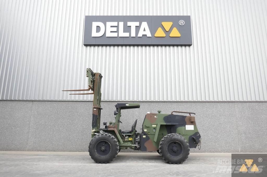 CASE M4K Ex-army Masini de teren dificil