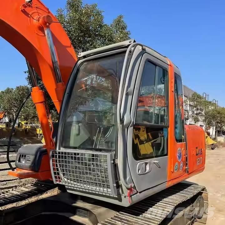Hitachi ZX120 Excavatoare pe șenile

