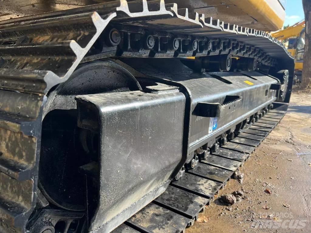 CAT 320 D Excavatoare pe șenile
