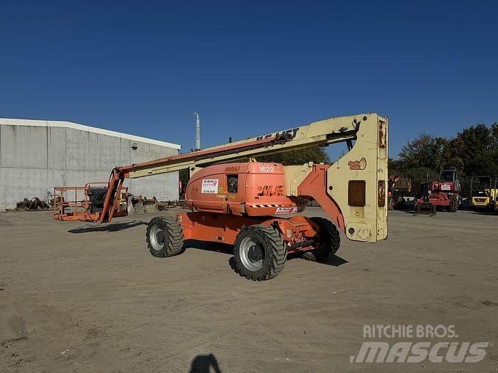 JLG 800AJ Nacele cu brat articulat