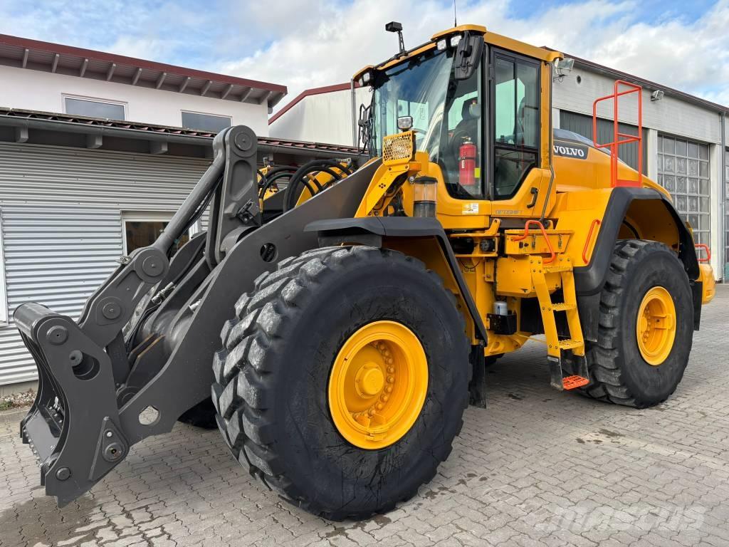 Volvo L150H Incarcator pe pneuri