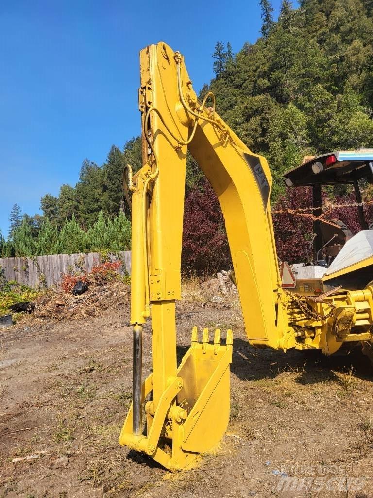 CAT 426B Buldoexcavatoare