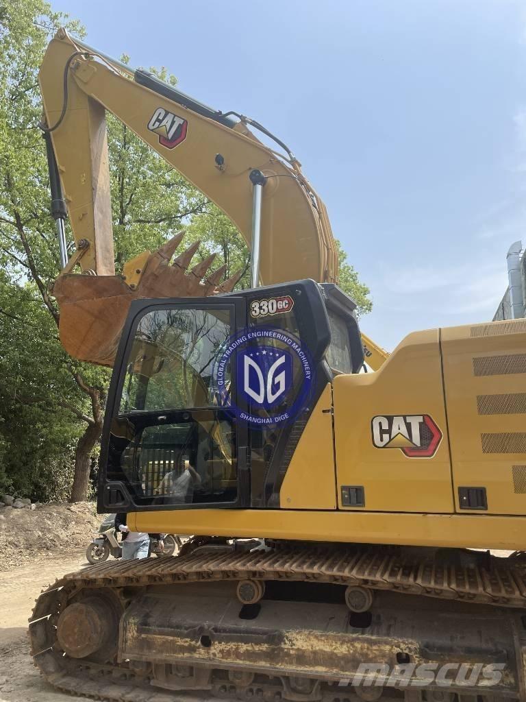 CAT 330 Excavatoare 7t - 12t